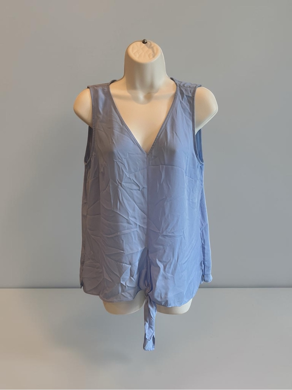 2-Piece Women’s Top Bundle – Size M